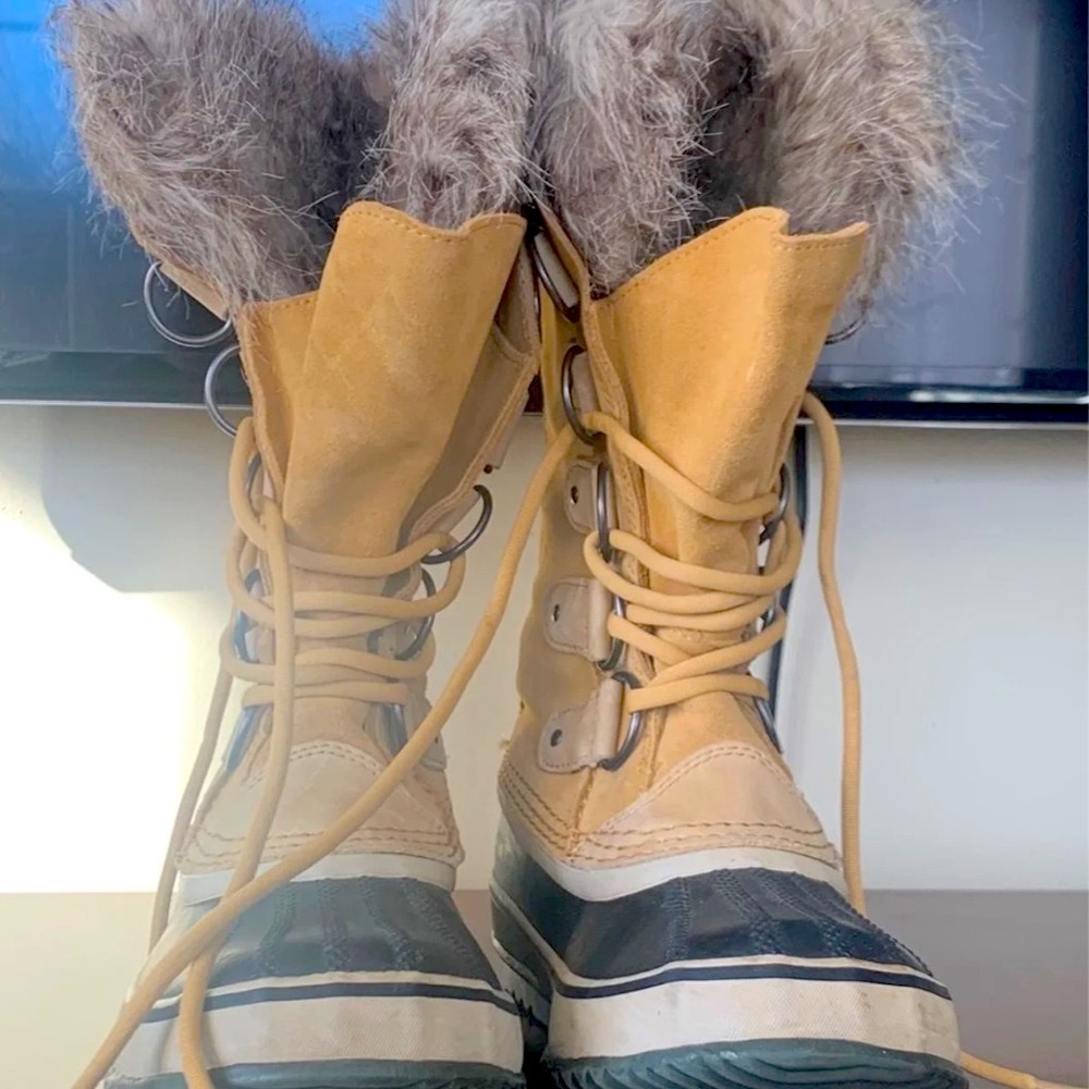 Sorel Joan of artic boots